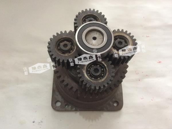31電動(dòng)工程自卸車后橋配件價(jià)格/Uploadimg/1946055958652260352/upimage/20200620100845.JPG.JPG